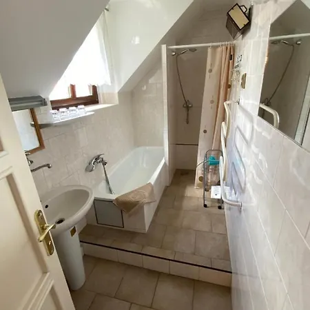 Chaloupka Guest house 3*