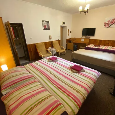 Chaloupka Guest house